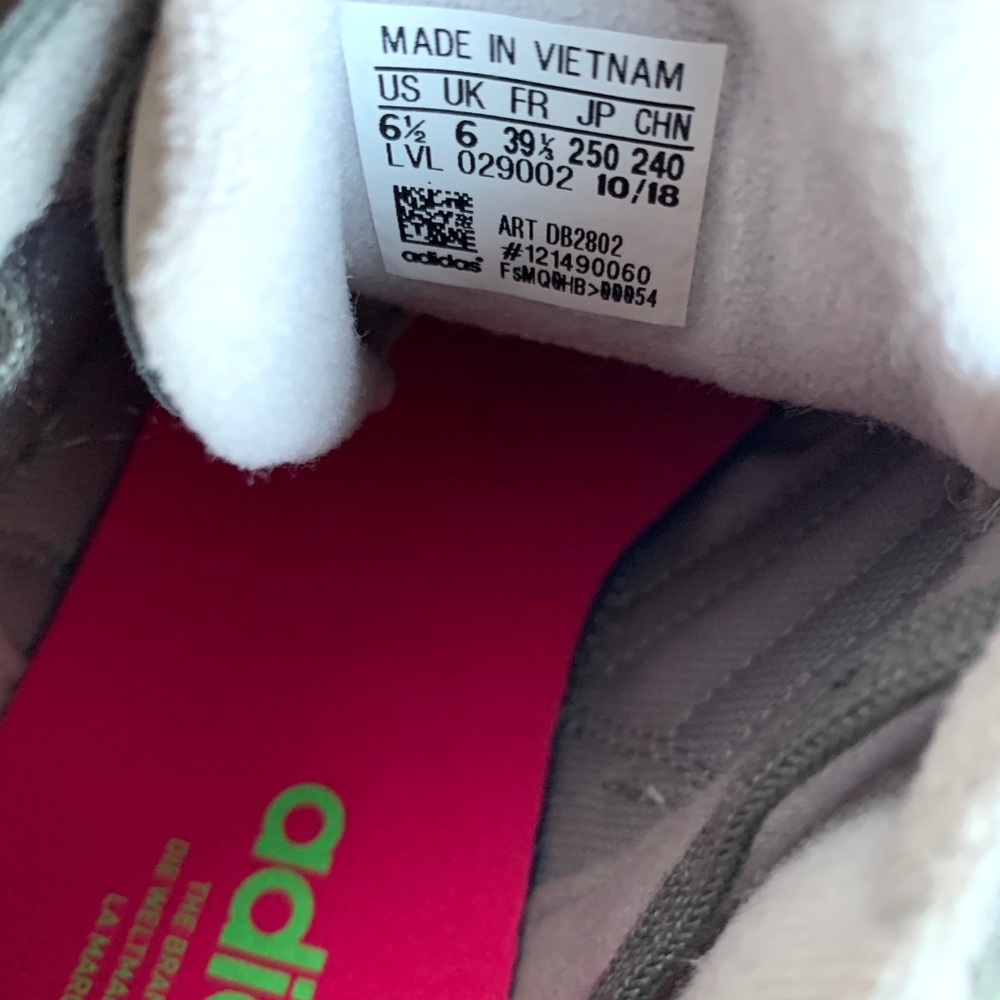Adidas Men's Torsion Yung-96 Shoes DB2802 -6.5 NEW - Picture 4 of 6